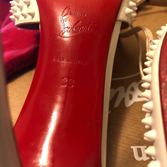 ***SOLD***Christian Louboutin baila spiked - Picture 5 of 8